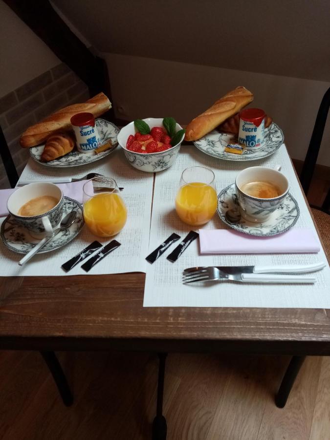 Le Grenier D'Isafil Acomodação com café da manhã Bordeaux-Saint-Clair Exterior foto